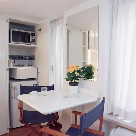 Cozy Pantheon 로마